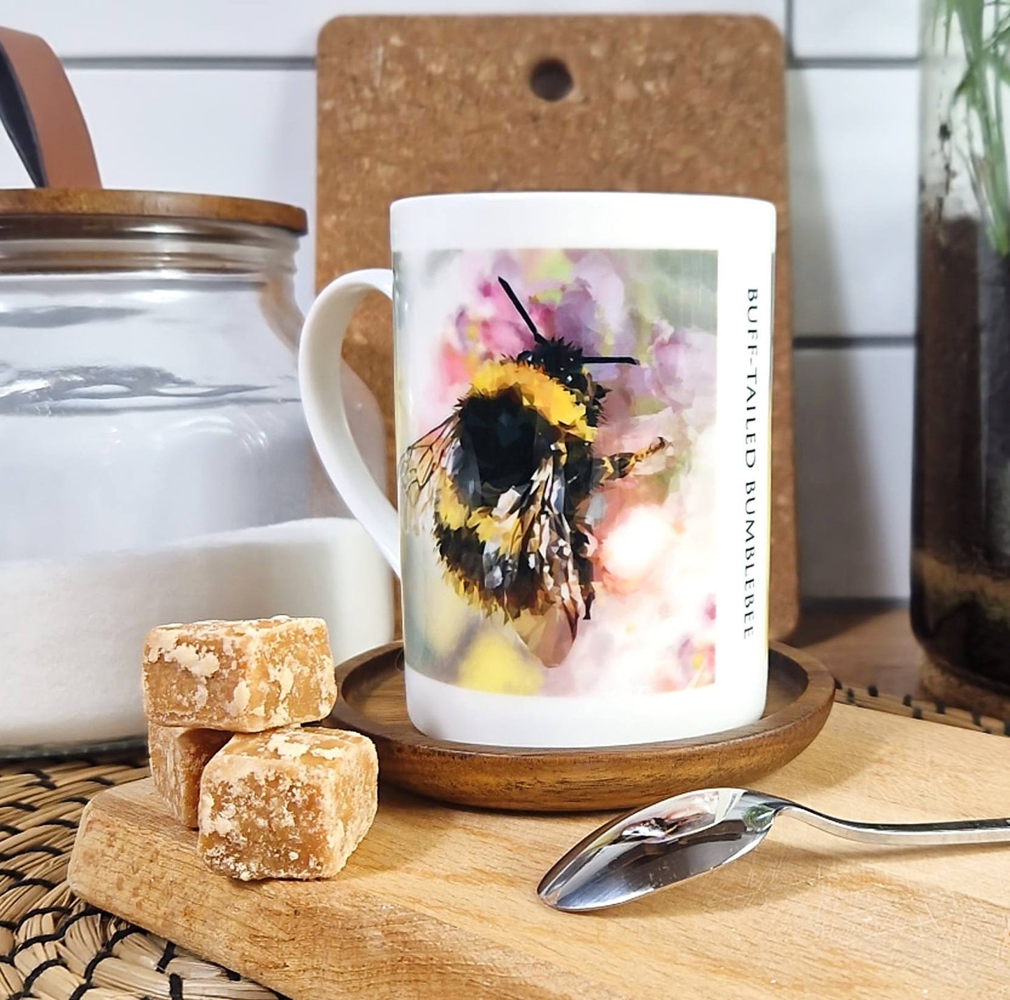 BUFF-TAILED BUMBLEBEE illustrated mug *NEW