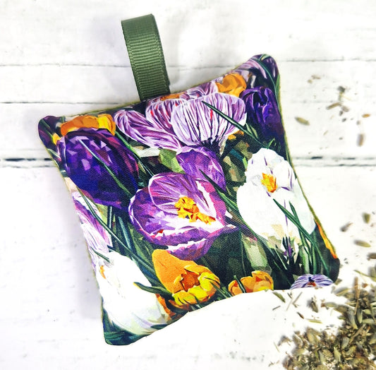 CROCUS lavender sachet