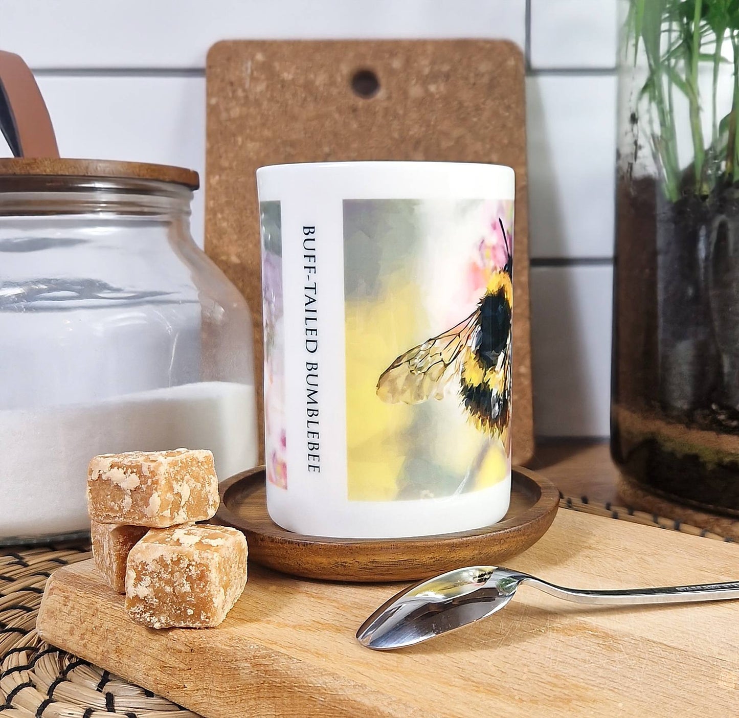 BUFF-TAILED BUMBLEBEE illustrated mug *NEW