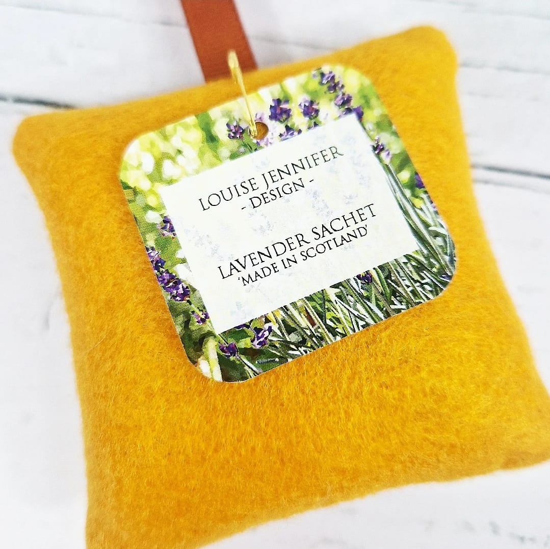 MOUNTAIN HARE lavender sachet